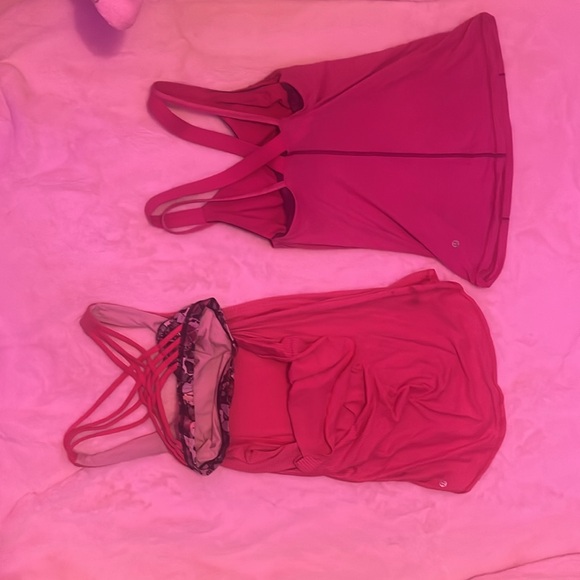 Two lululemon t shirts - Picture 2 of 15